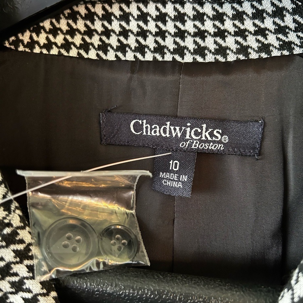 Chadwicks Womens Houndstooth Plaid Blazer Fitted Jacket Shoulder Pads Size 10 - Picture 2 of 9